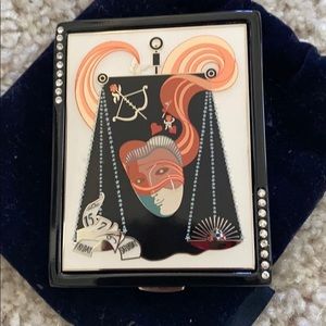 Estée Lauder Libra zodiac compact collection